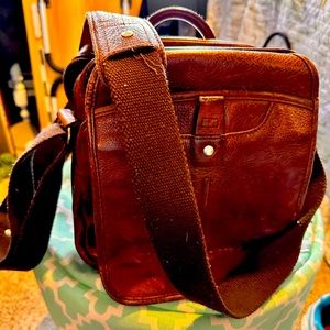 Genuine leather Ellington handbag